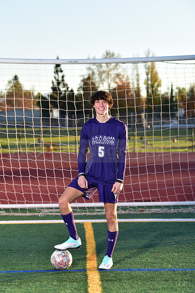 AVHS_Boys_VarsSoc010