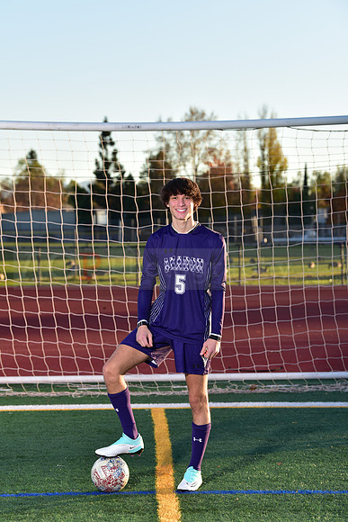 AVHS_Boys_VarsSoc011