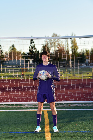AVHS_Boys_VarsSoc012