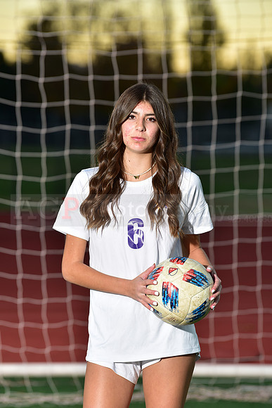 AVHS_Girls_Freshmen_Soc001