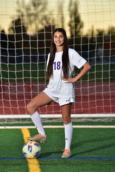 AVHS_Girls_Freshmen_Soc032