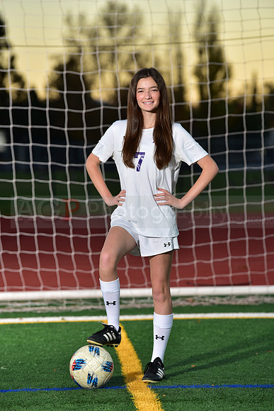 AVHS_Girls_Freshmen_Soc040