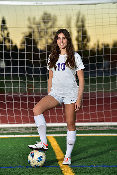 AVHS_Girls_Freshmen_Soc045