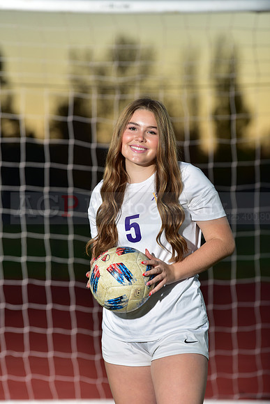 AVHS_Girls_Freshmen_Soc055