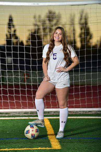 AVHS_Girls_Freshmen_Soc059