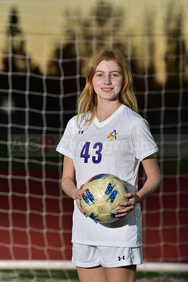 AVHS_Girls_Freshmen_Soc063