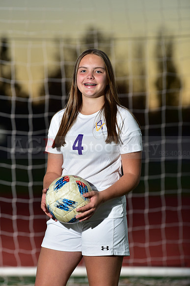 AVHS_Girls_Freshmen_Soc076