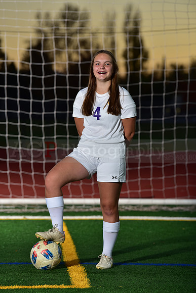 AVHS_Girls_Freshmen_Soc079