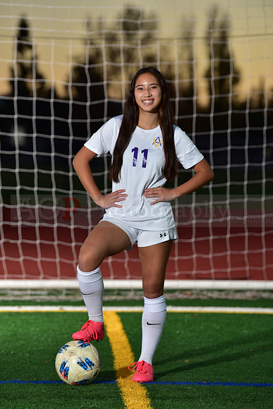 AVHS_Girls_Freshmen_Soc086
