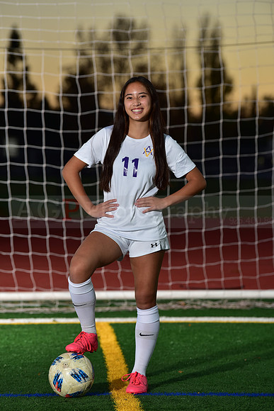 AVHS_Girls_Freshmen_Soc084