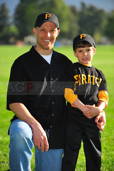 TBall_Pirates140