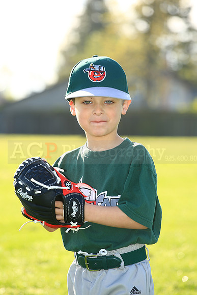 TBTinCaps041