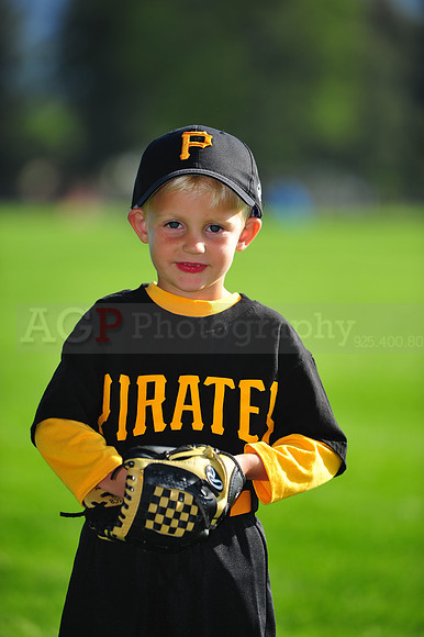 TBall_Pirates070