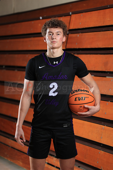 AVHS_Varsity_BB018