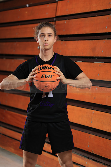 AVHS_Varsity_BB033