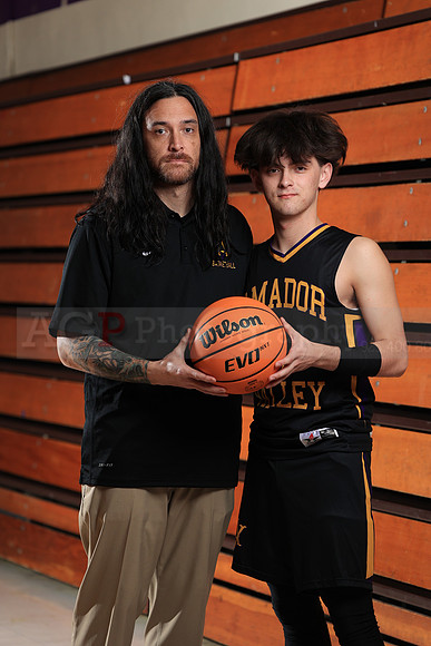 AVHS_Varsity_BB059