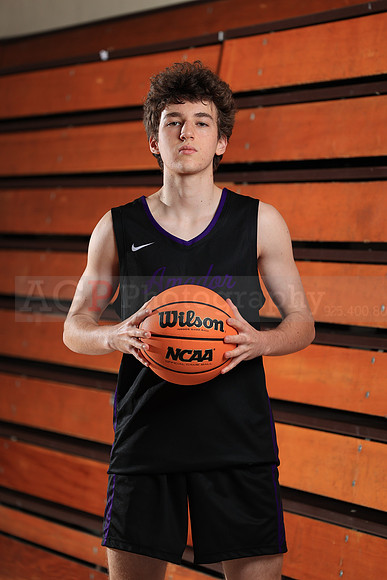 AVHS_Varsity_BB066