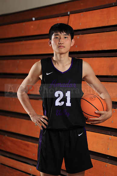 AVHS_Varsity_BB074
