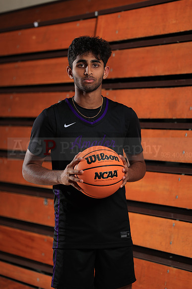 AVHS_Varsity_BB084