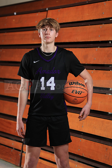 AVHS_Varsity_BB088