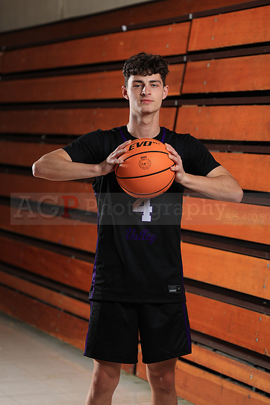 AVHS_Varsity_BB133