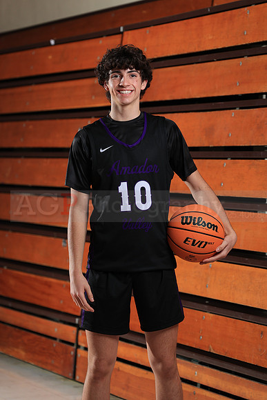 AVHS_Varsity_BB137