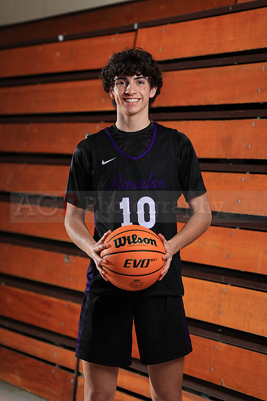 AVHS_Varsity_BB140