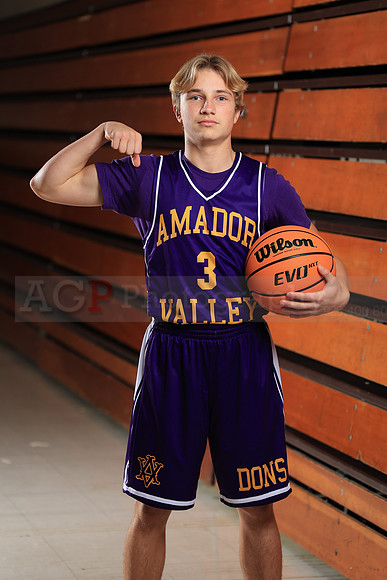 AVHS_Freshmen_BB063