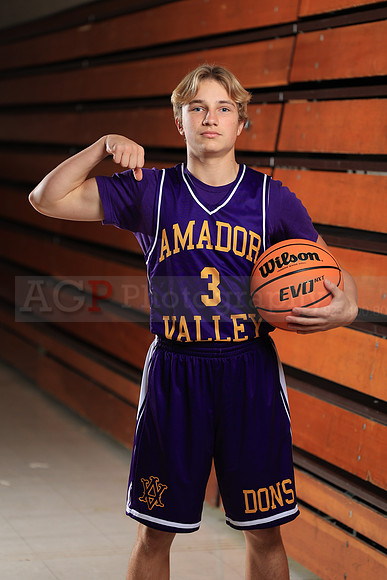 AVHS_Freshmen_BB062