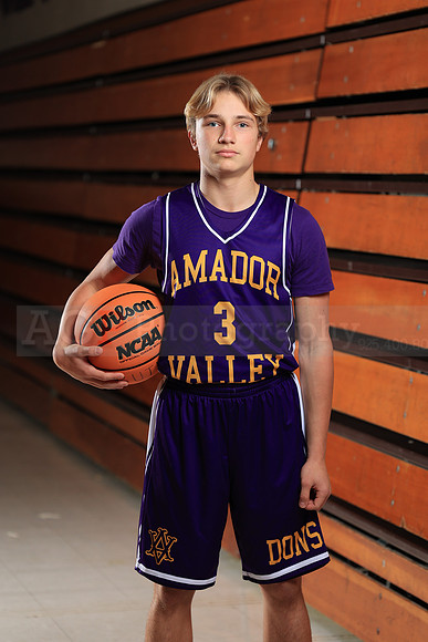 AVHS_Freshmen_BB068