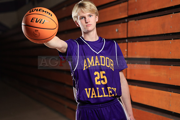 AVHS_Freshmen_BB083