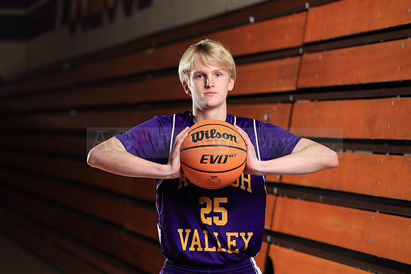AVHS_Freshmen_BB089