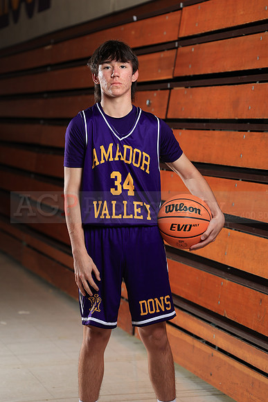 AVHS_Freshmen_BB102