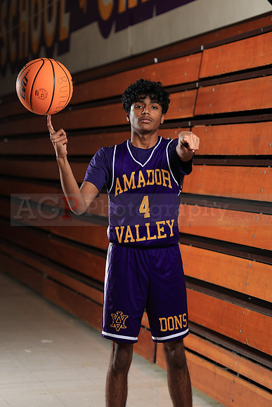 AVHS_Freshmen_BB143