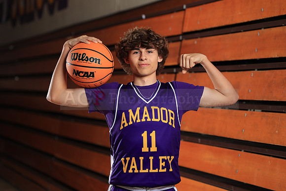 AVHS_Freshmen_BB011