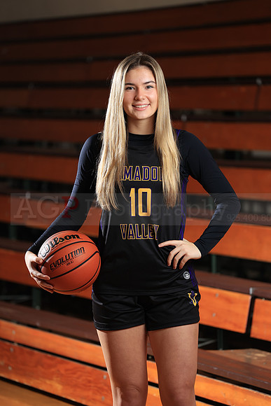 AVHS_Girls_Varsity_BB020