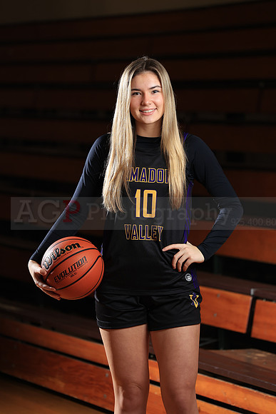 AVHS_Girls_Varsity_BB023