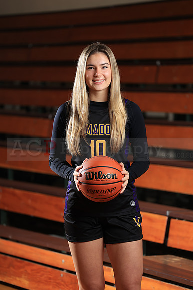 AVHS_Girls_Varsity_BB029