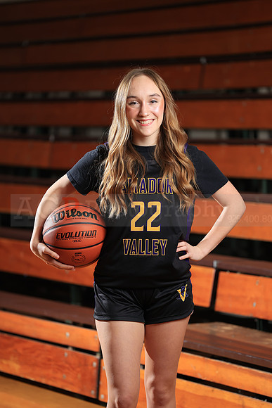 AVHS_Girls_Varsity_BB047