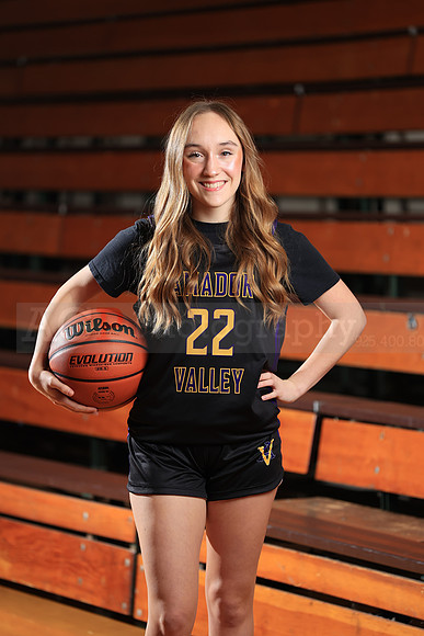 AVHS_Girls_Varsity_BB048