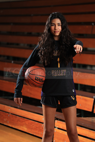 AVHS_Girls_Varsity_BB098