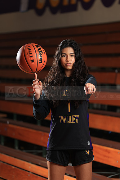AVHS_Girls_Varsity_BB105