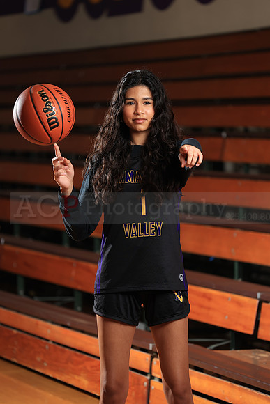 AVHS_Girls_Varsity_BB108