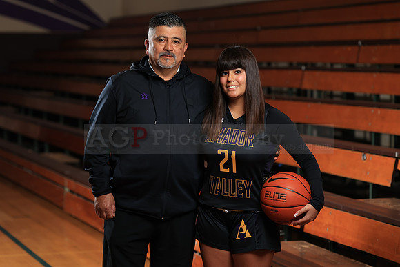 AVHS_Girls_JV_Fr_BB022