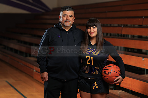 AVHS_Girls_JV_Fr_BB024