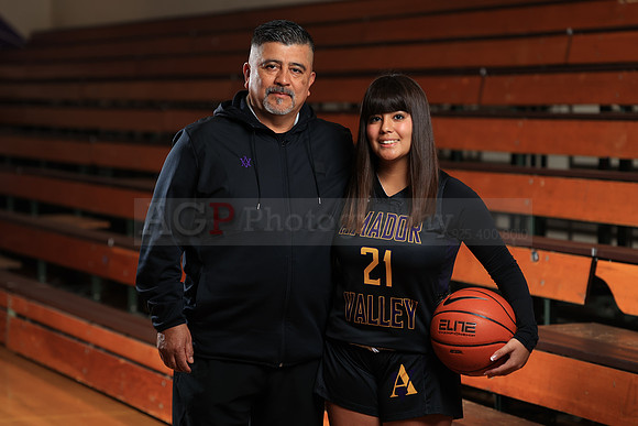 AVHS_Girls_JV_Fr_BB026