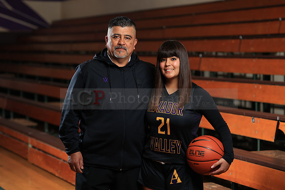 AVHS_Girls_JV_Fr_BB030