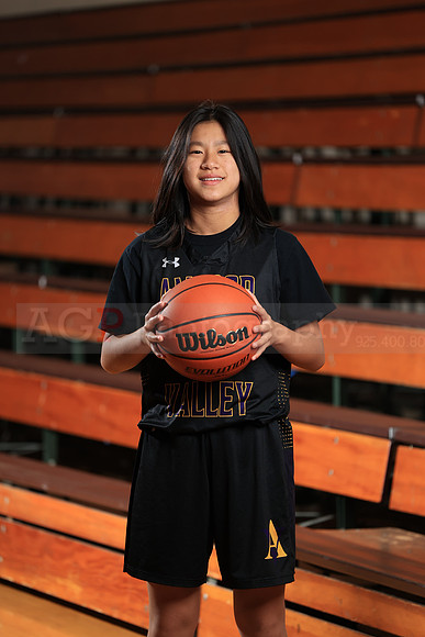 AVHS_Girls_JV_Fr_BB077