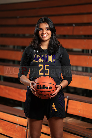AVHS_Girls_JV_Fr_BB106