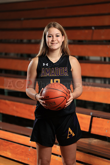 AVHS_Girls_JV_Fr_BB119